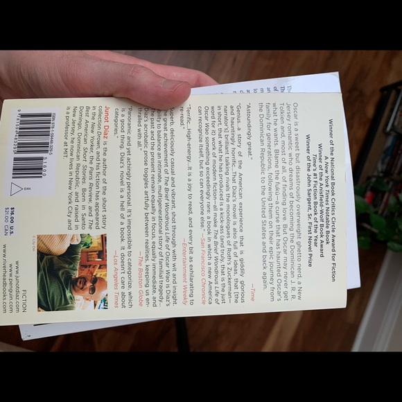 Book Bundle - Picture 3 of 4